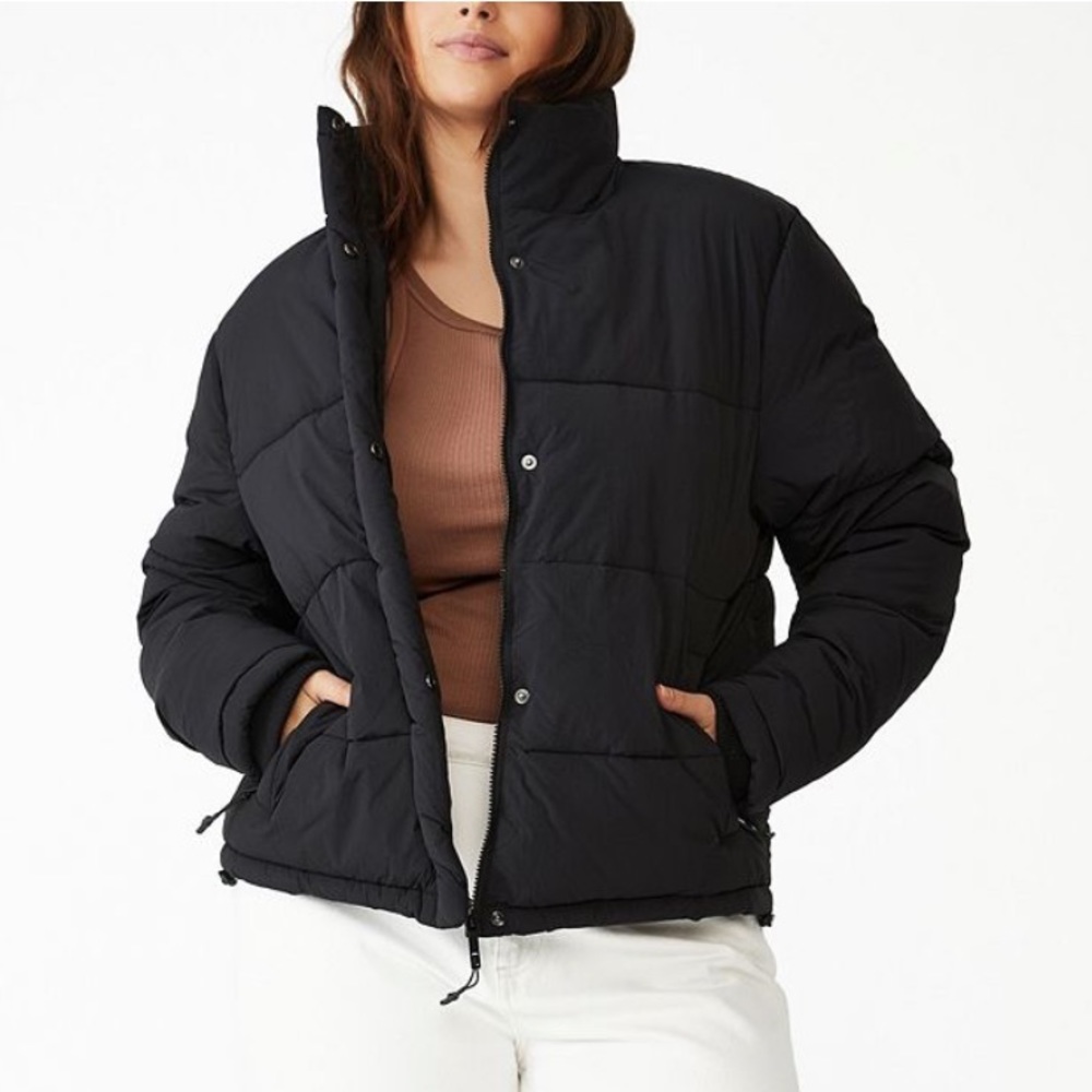 GAP black Sherpa lined puffer jacket